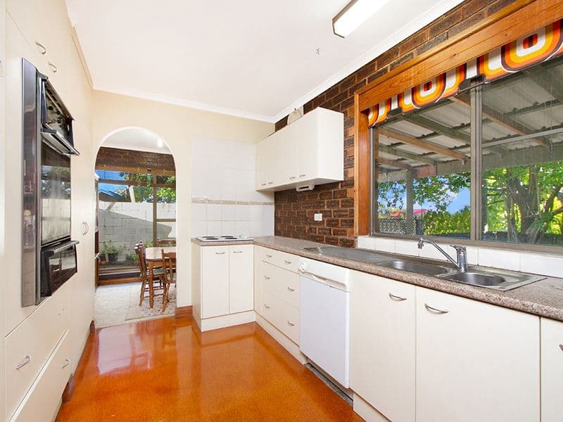 10 Ursula Court, Springwood QLD 4127, Springwood - Thumbnail 2