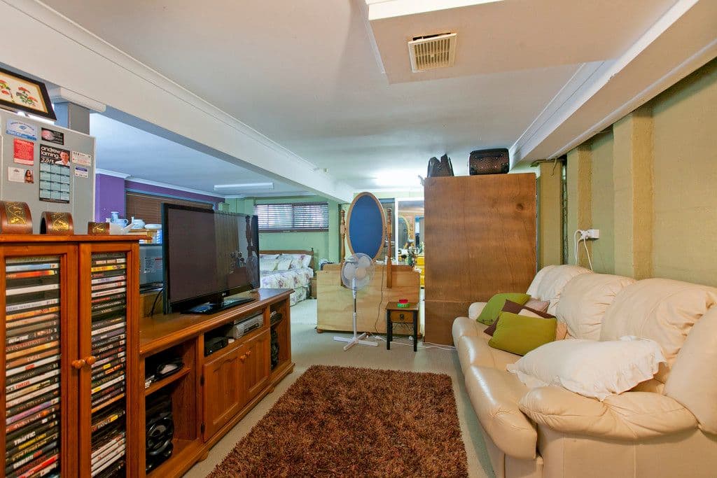 3 Leichhardt Street, CAPALABA QLD 4157, Capalaba - Thumbnail 2