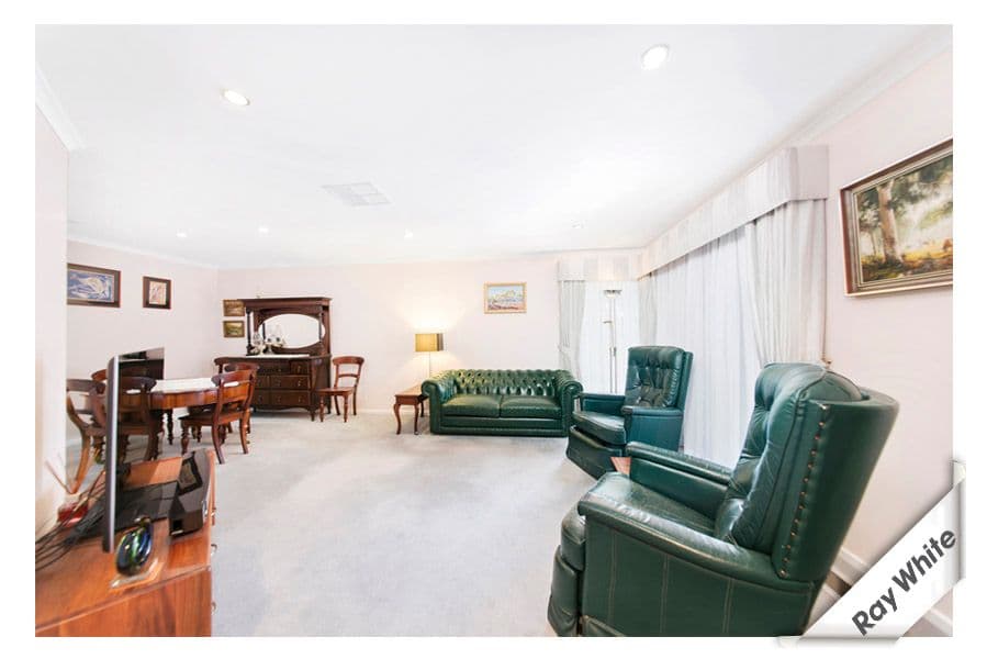 13 McGivern Crescent, KAMBAH ACT 2902, Kambah - Thumbnail 2