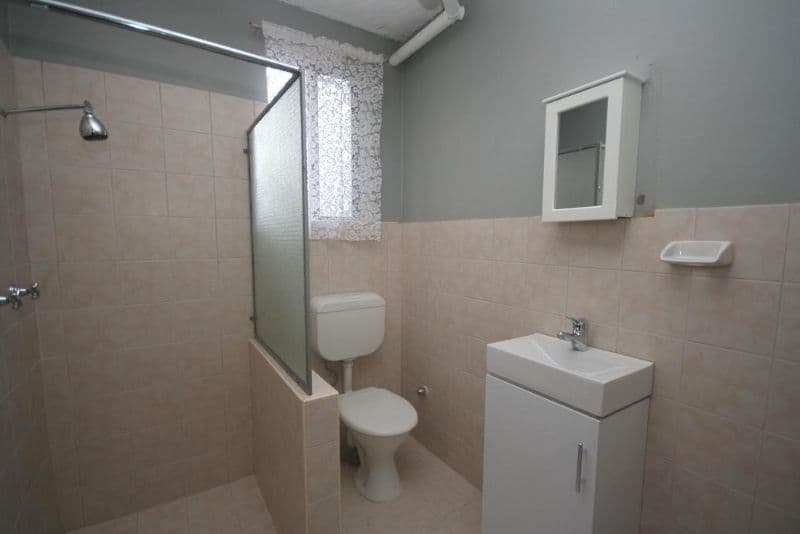 110-112 Fergus Road, QUEANBEYAN NSW 2620, Queanbeyan - Thumbnail 4