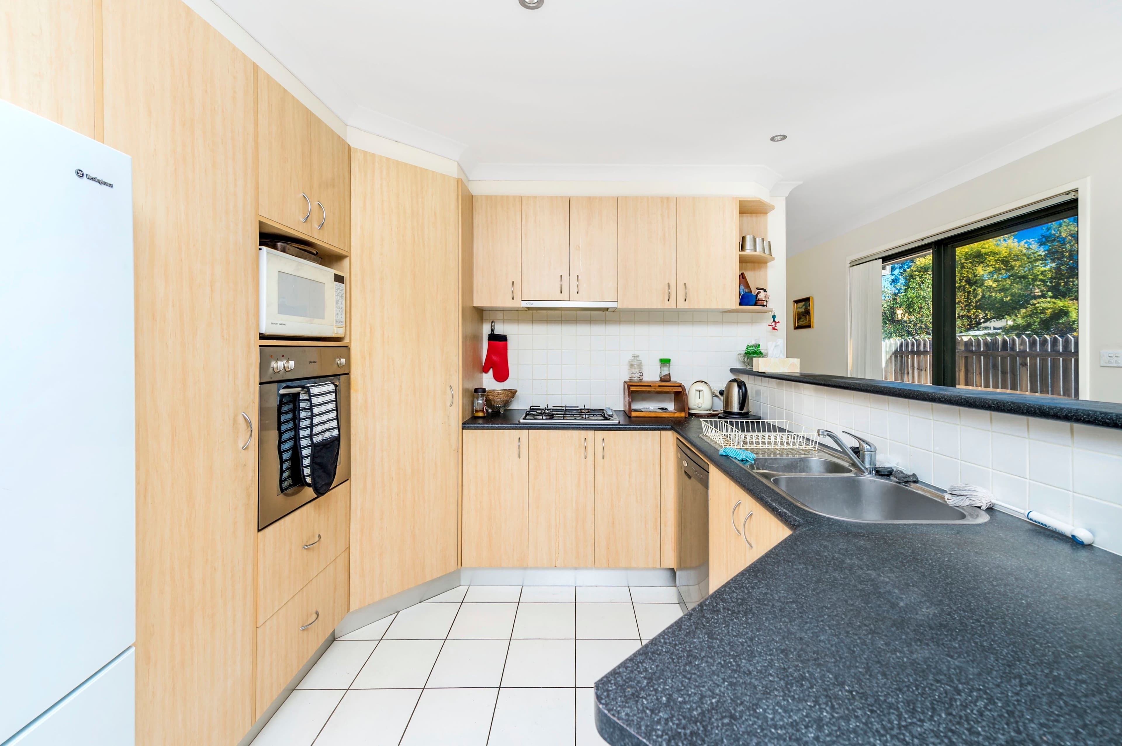 21 Stornaway Road, Queanbeyan NSW 2620, Queanbeyan - Thumbnail 2