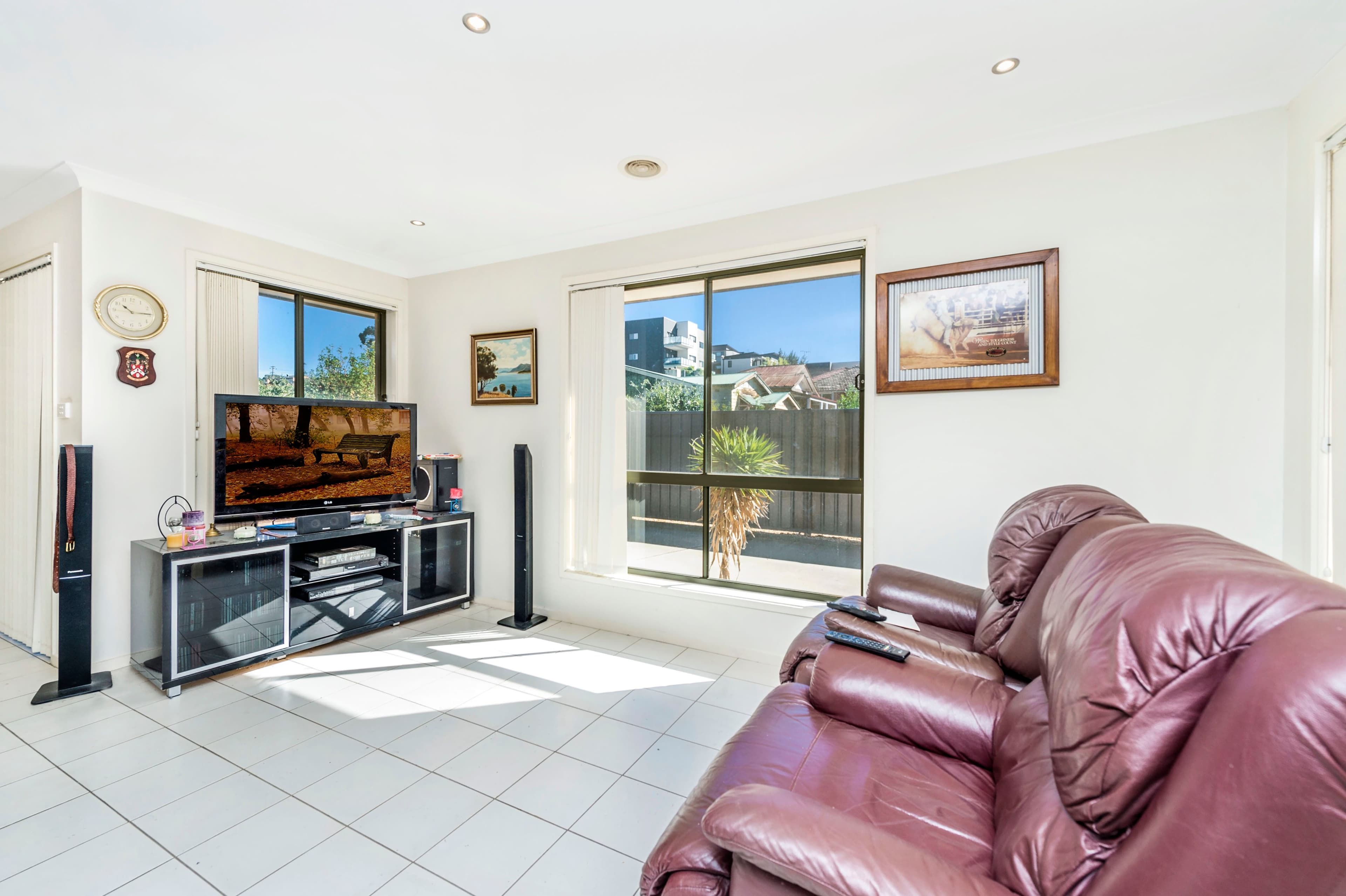 21 Stornaway Road, Queanbeyan NSW 2620, Queanbeyan - Thumbnail 5