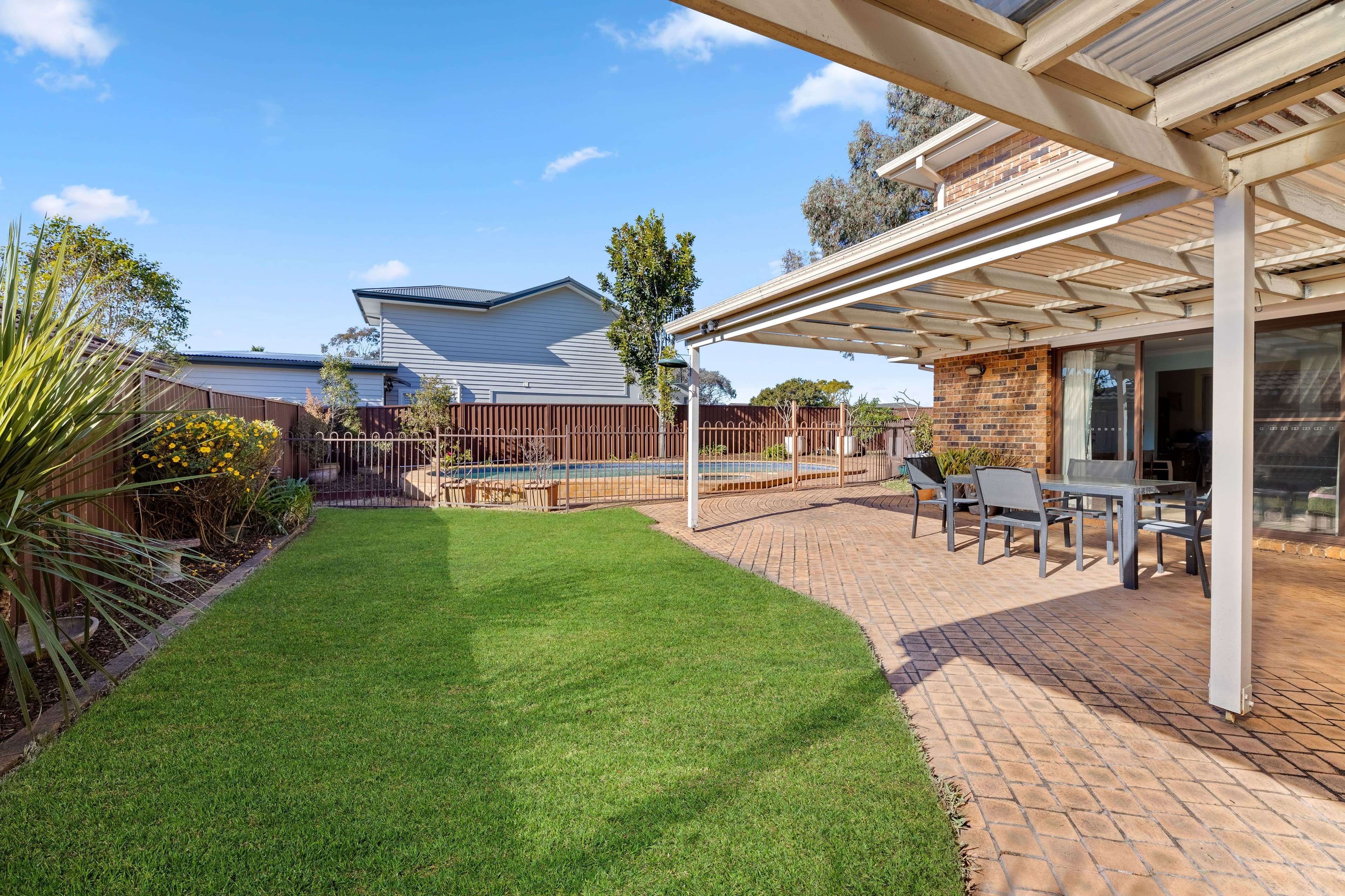 1 Brushwood Drive, Alfords Point NSW 2234, Alfords Point - Image 1