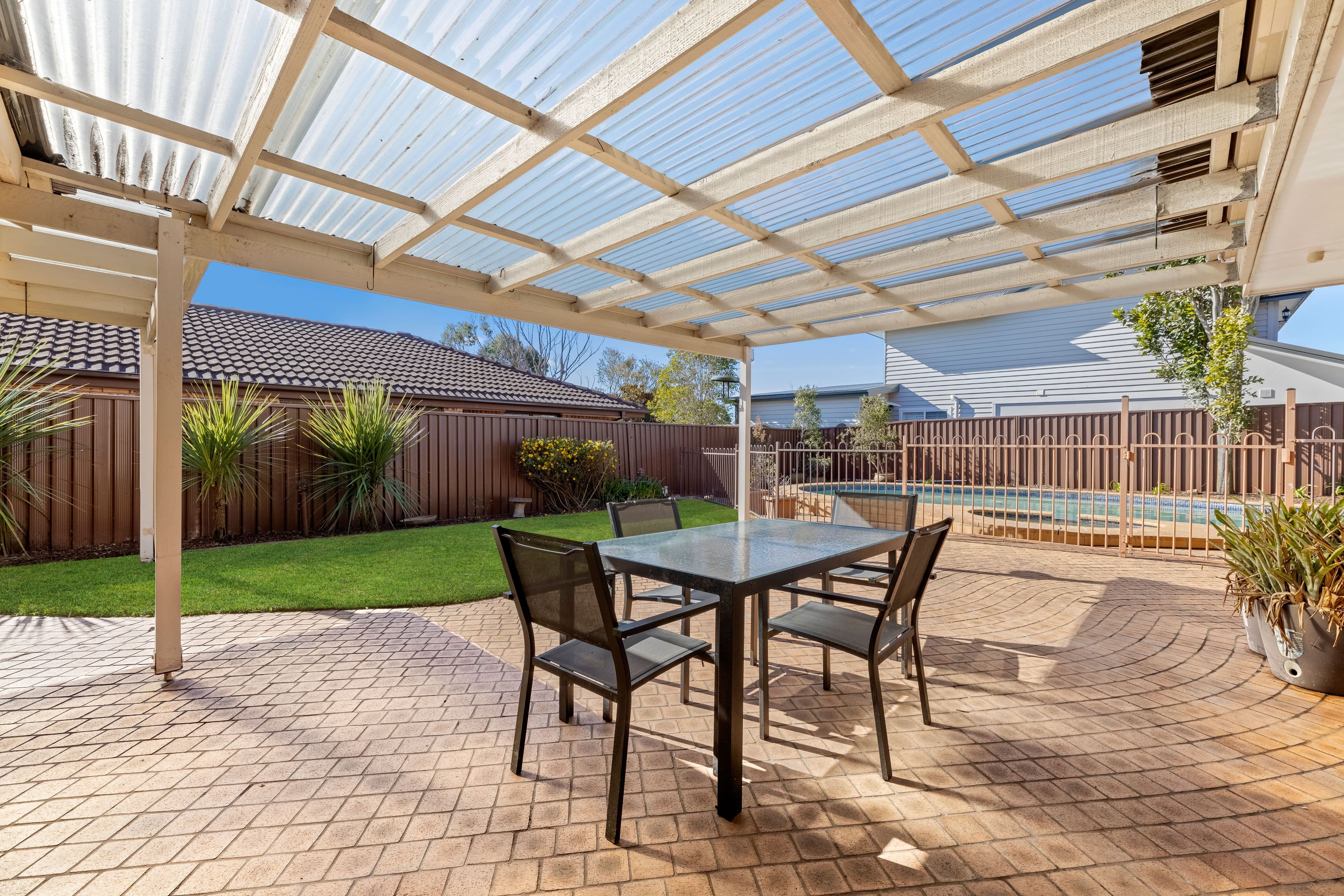 1 Brushwood Drive, Alfords Point NSW 2234, Alfords Point - Thumbnail 2