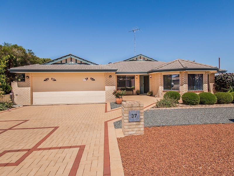 37 Janice Avenue, Falcon WA 6210, Falcon - Thumbnail 2