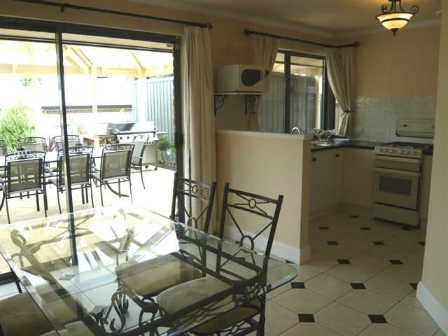 66 Taylor Street, MODBURY HEIGHTS SA 5092, Modbury Heights - Thumbnail 5