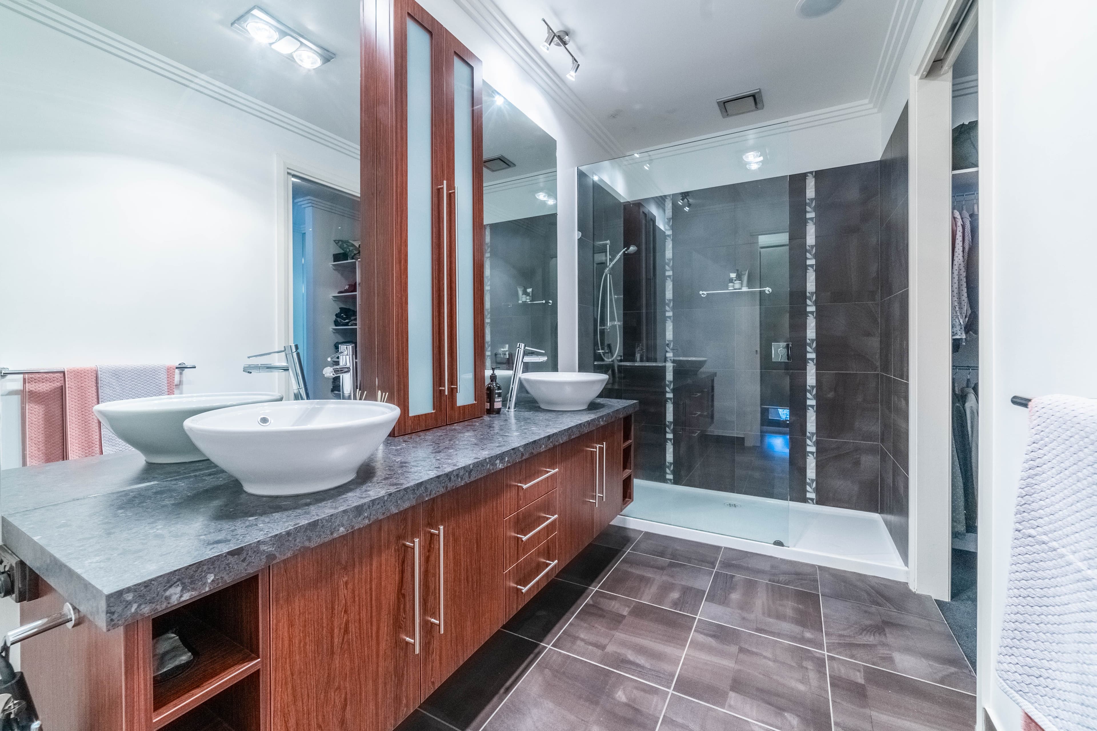 10 Claremont Terrace, Strathdale VIC 3550, Strathdale - Thumbnail 7