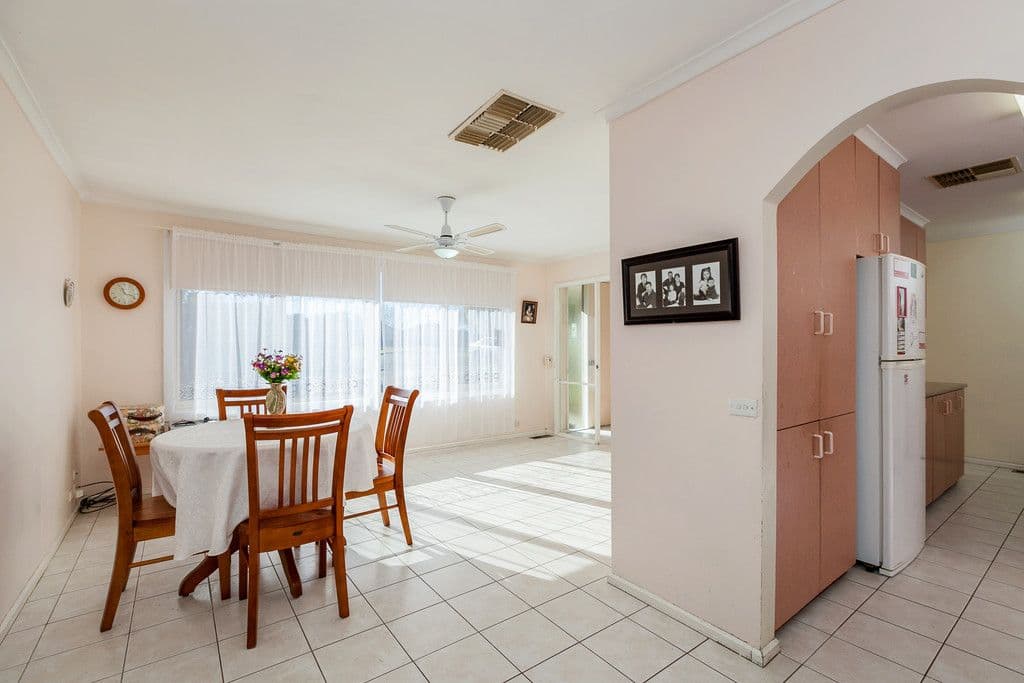8 Lynch Close, EPPING VIC 3076, Epping - Thumbnail 6