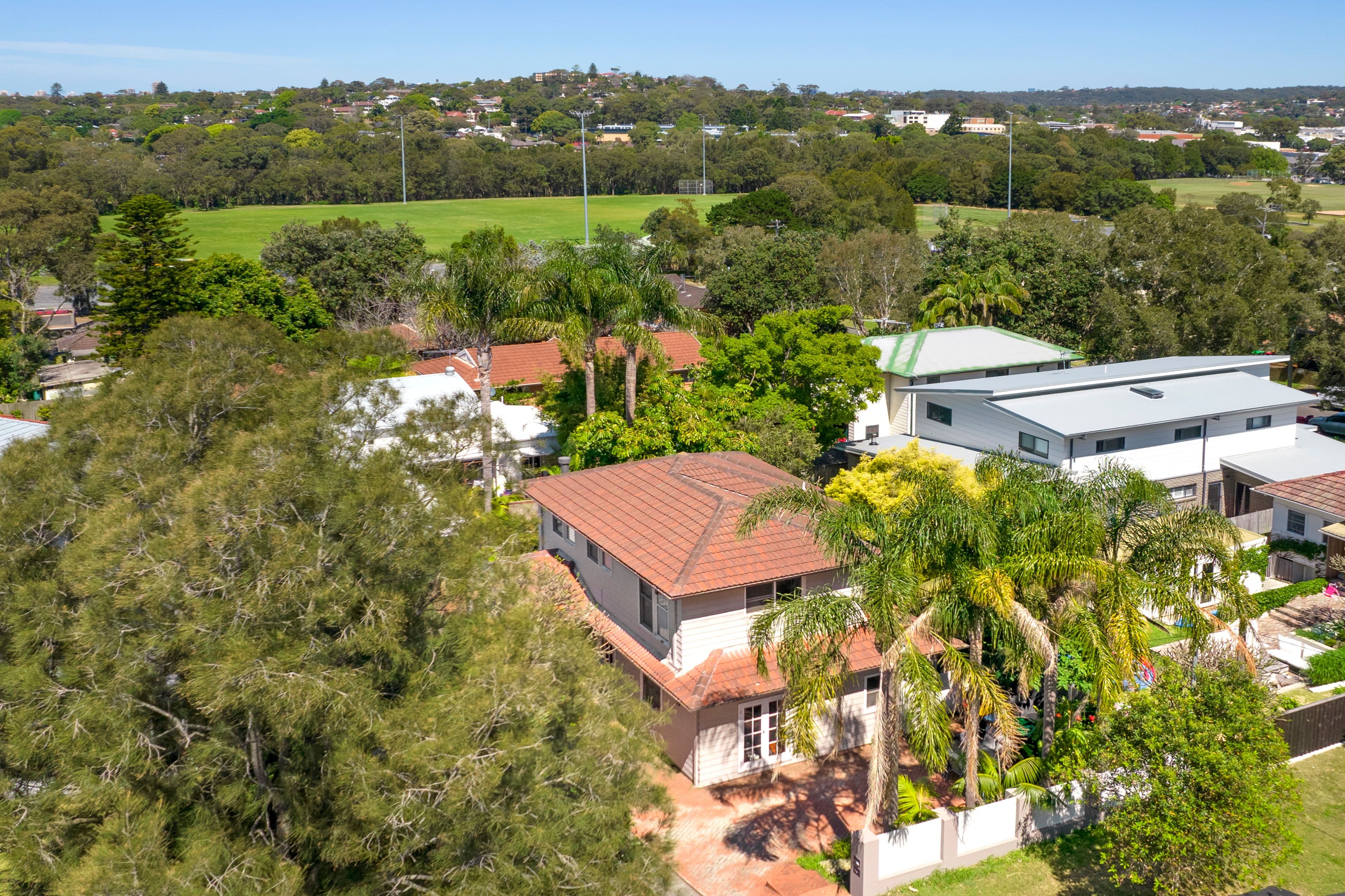 11 Rabaul Road, North Curl Curl NSW 2099, North Curl Curl - Image 1