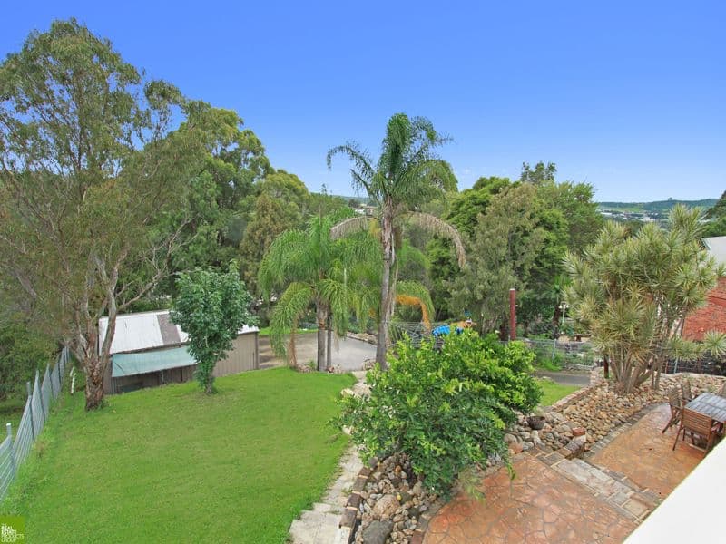 23 Plumwood Crescent, CORDEAUX HEIGHTS NSW 2526, Cordeaux Heights - Thumbnail 4