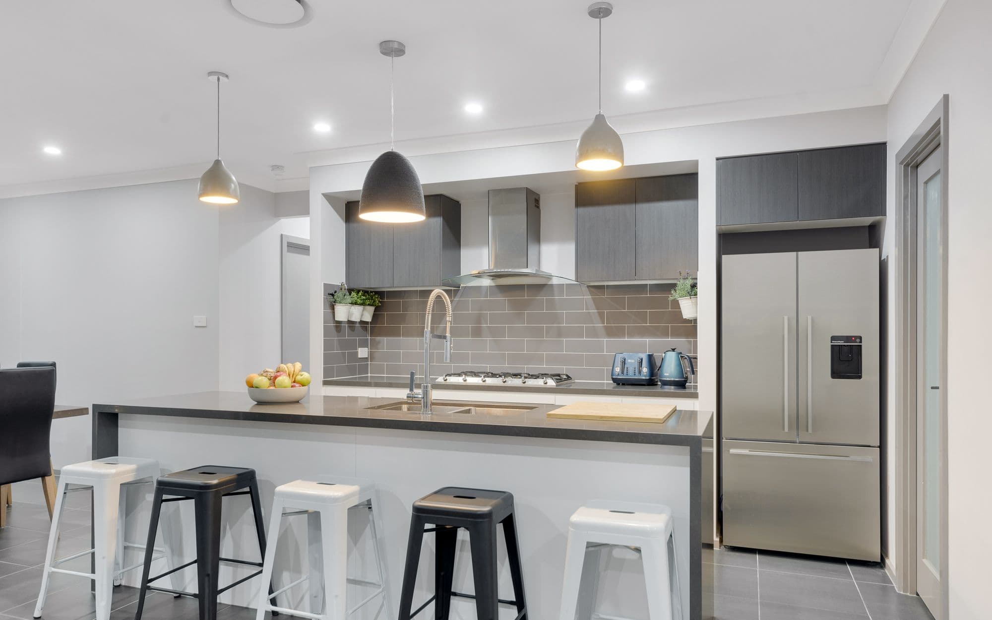 18 Clowes Street, Elderslie NSW 2570, Elderslie - Thumbnail 2