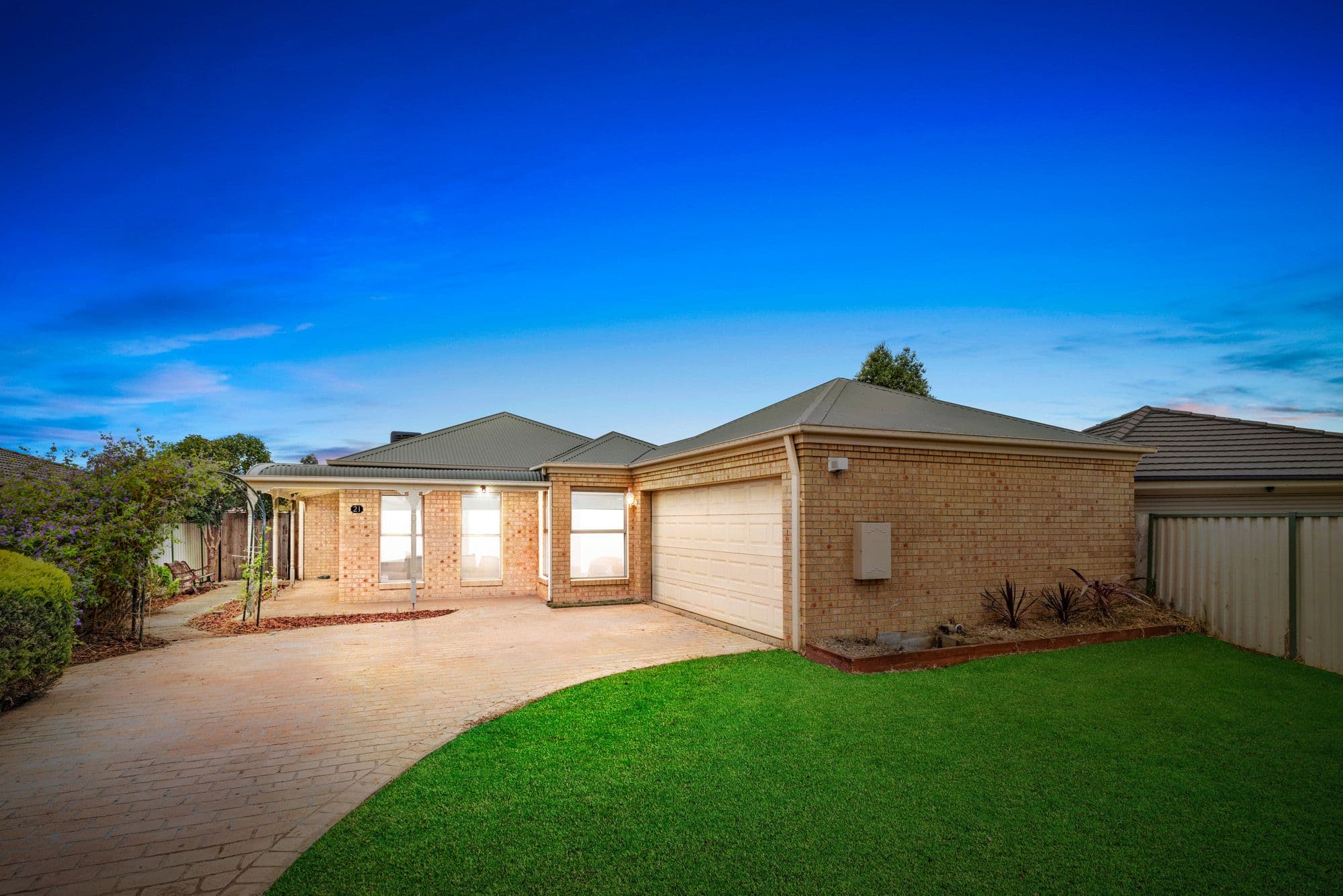 21 Selbourne Avenue, Werribee VIC 3030, Werribee - Image 1