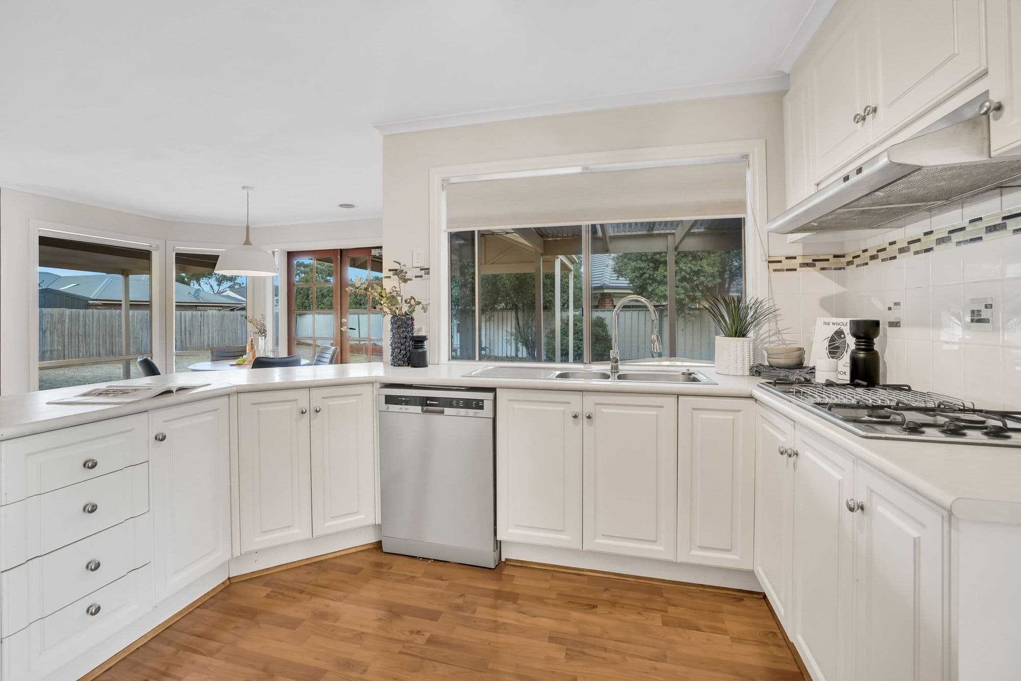 21 Selbourne Avenue, Werribee VIC 3030, Werribee - Thumbnail 5