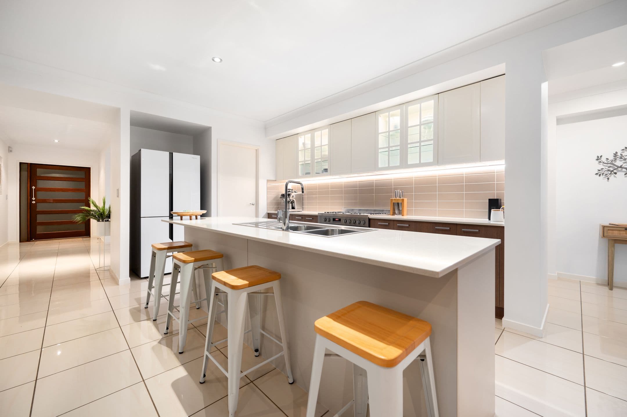 14 Paradise Drive, Coomera QLD 4209, Coomera - Thumbnail 4