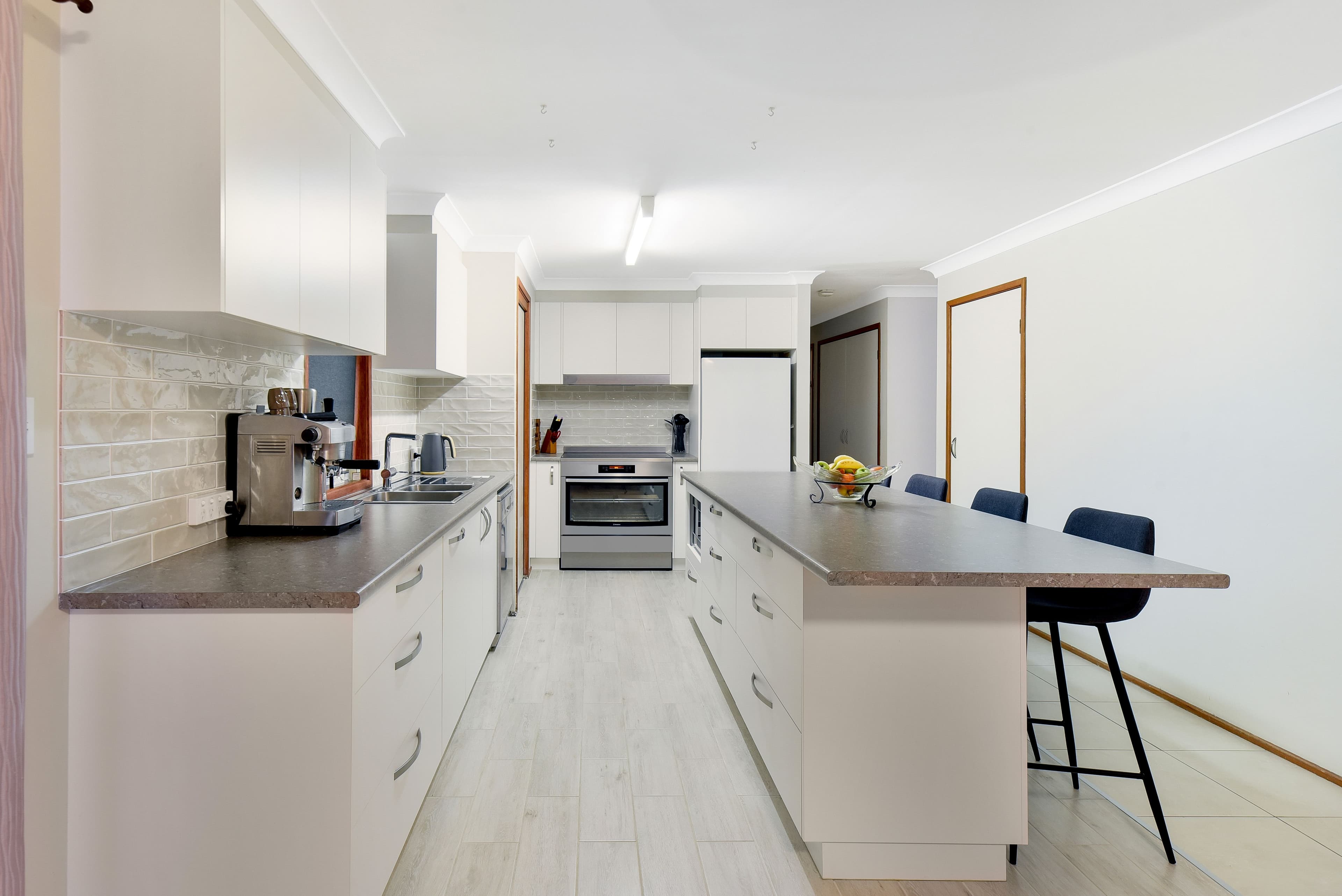 106A Ninth Avenue, St Lucia QLD 4067, St Lucia - Thumbnail 8