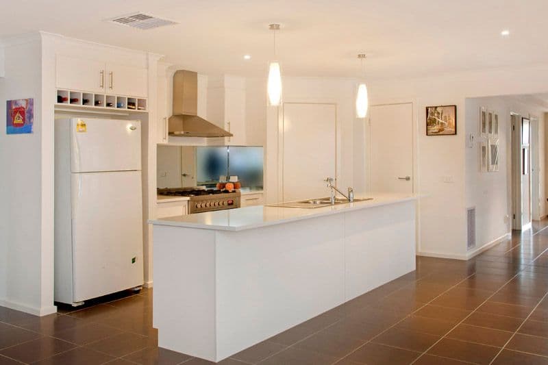 22 Springwater Drive, LARA VIC 3212, Lara - Thumbnail 2
