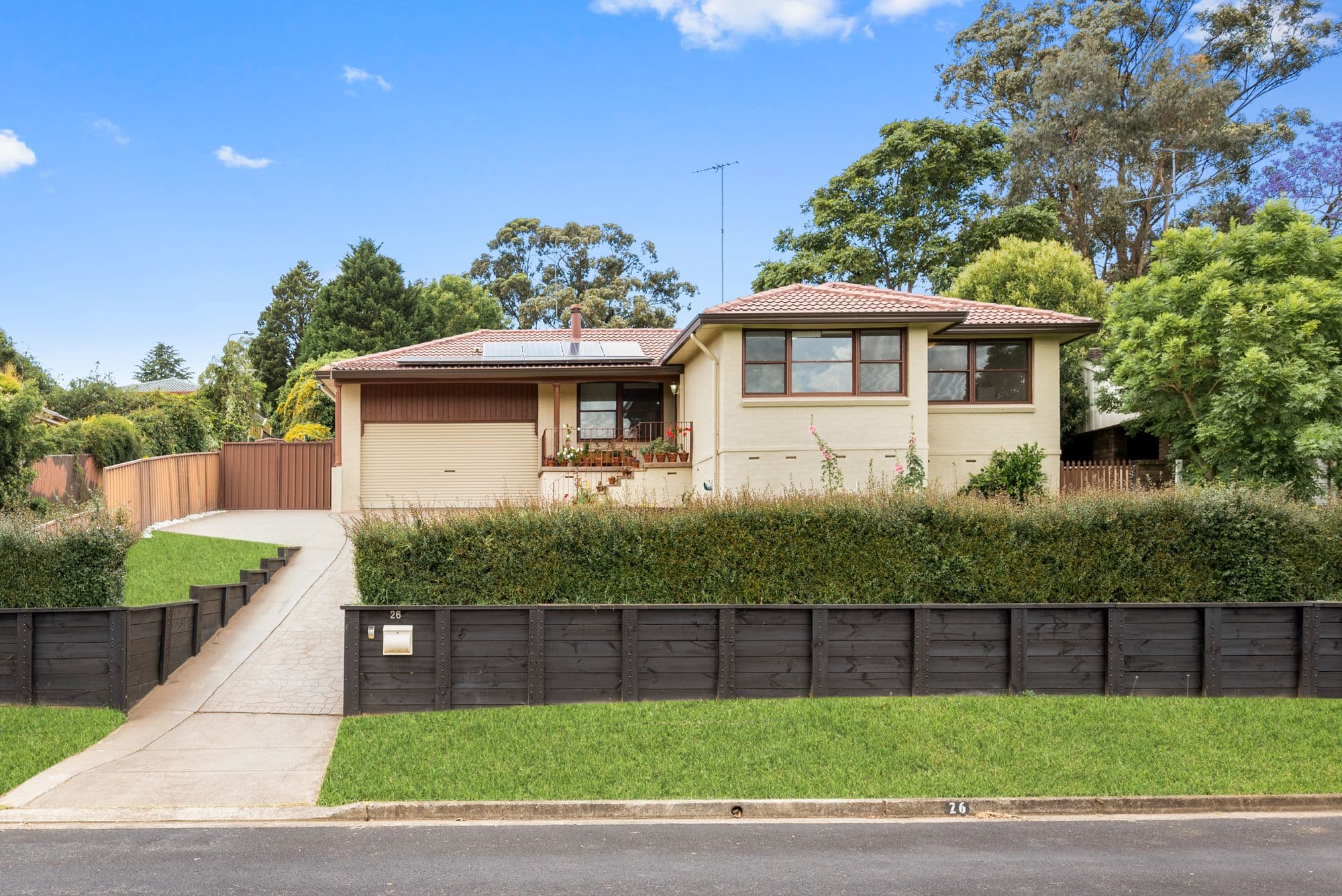 26 Kooloona Crescent, Bradbury NSW 2560, Bradbury - Image 1