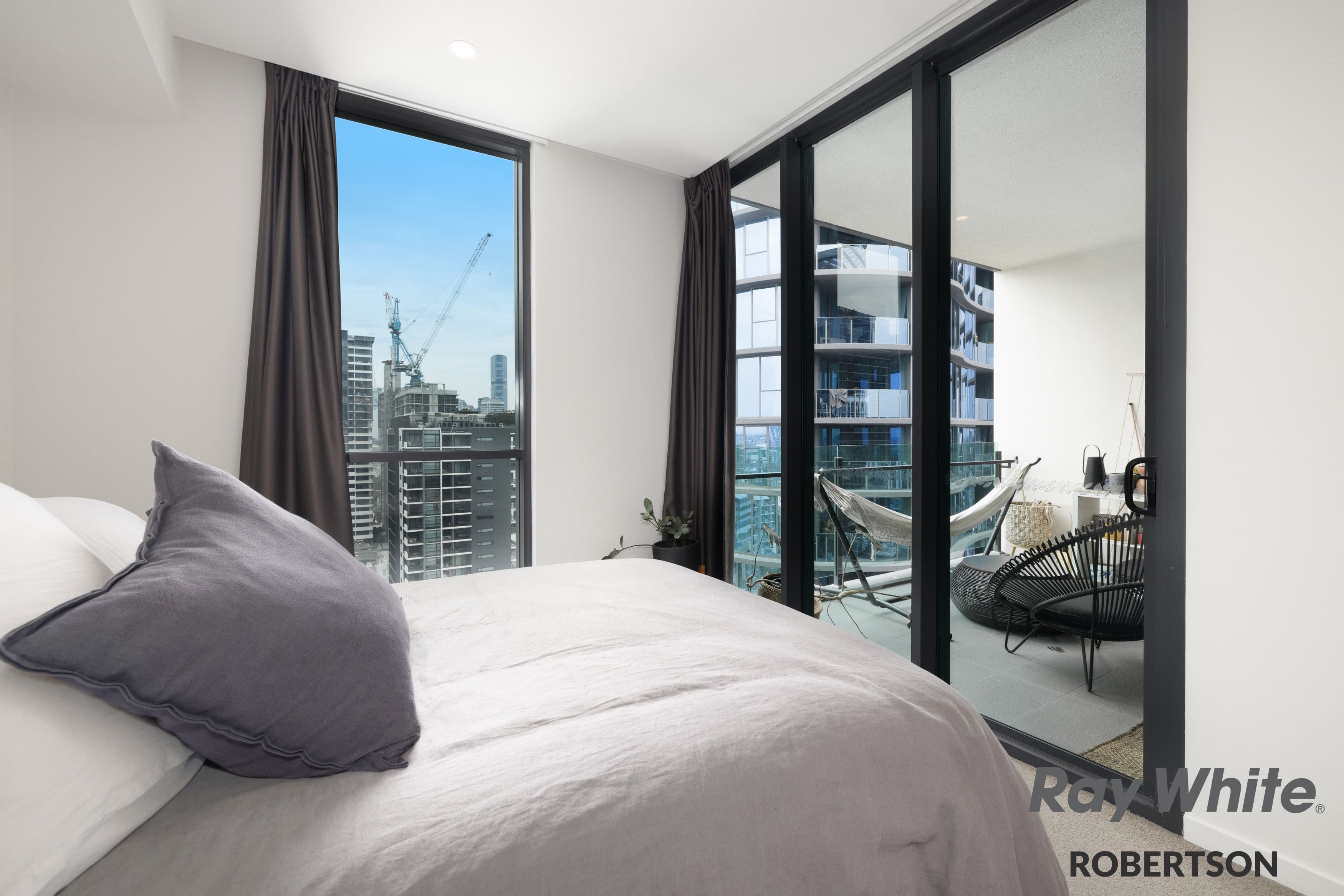 4 Edmondstone, South Brisbane QLD 4101, South Brisbane - Thumbnail 6