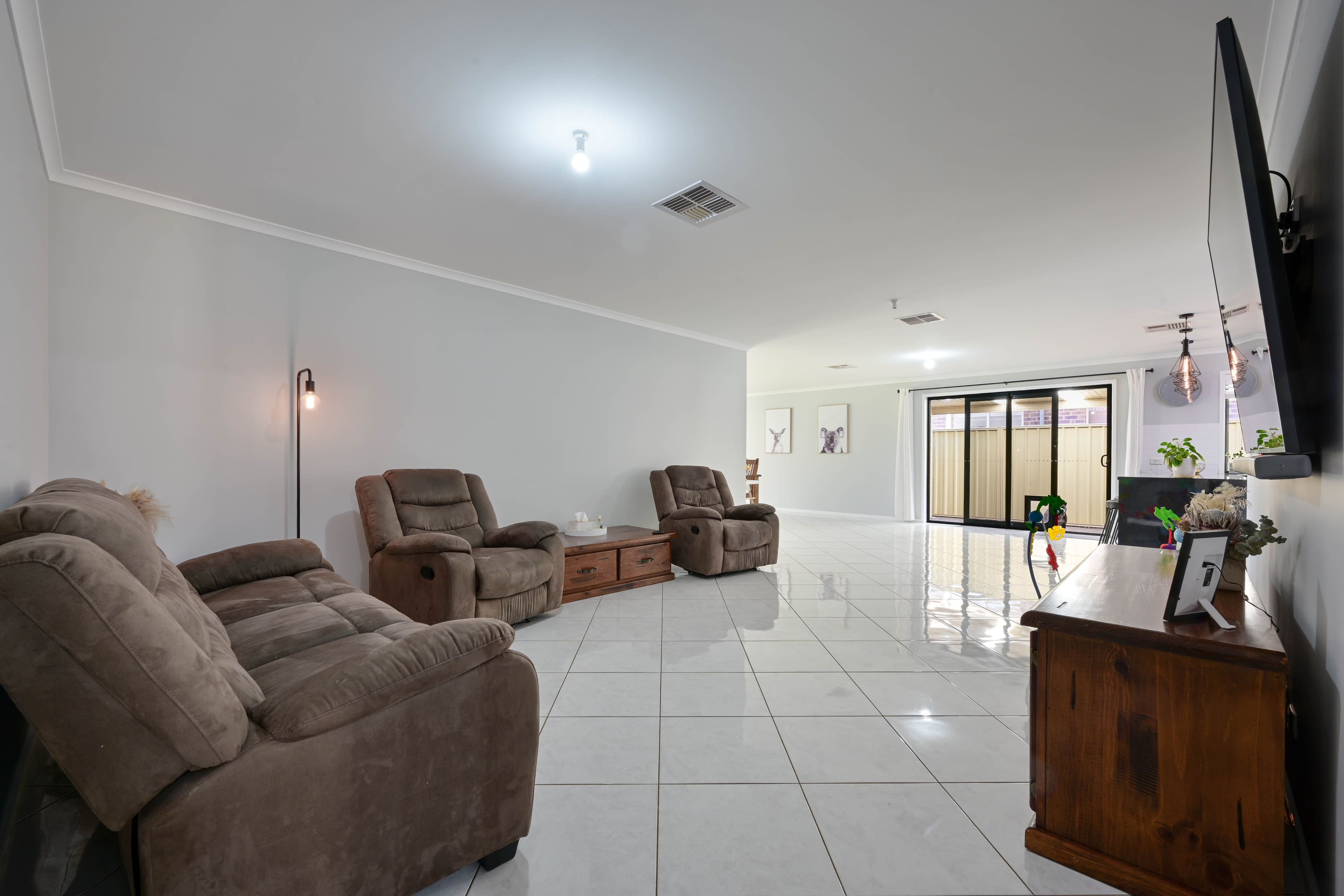 2 Needlebush Street, Whyalla Stuart SA 5608, Whyalla Stuart - Thumbnail 8