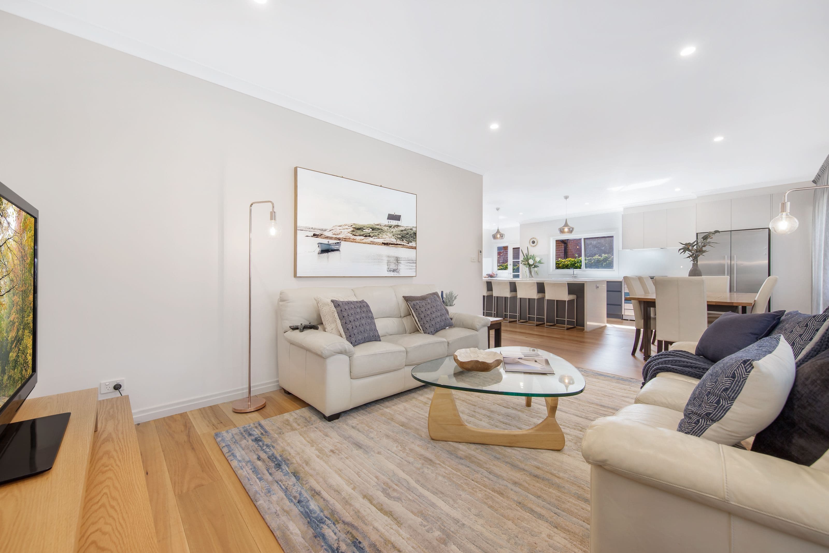 19 Mayfield Drive, Mount Waverley VIC 3149, Mount Waverley - Thumbnail 3