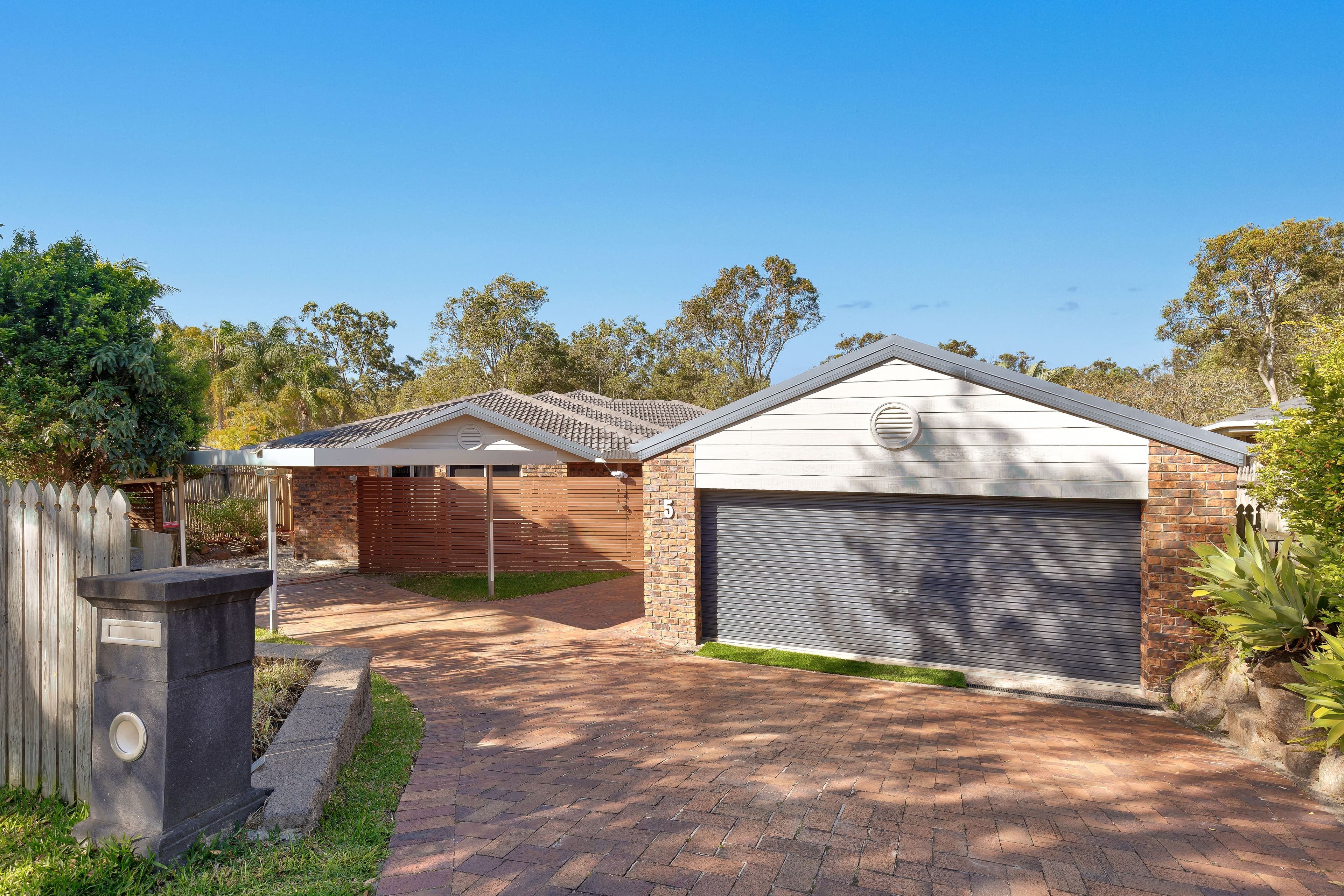 5 Gragin Place, Parkinson QLD 4115, Parkinson - Image 1