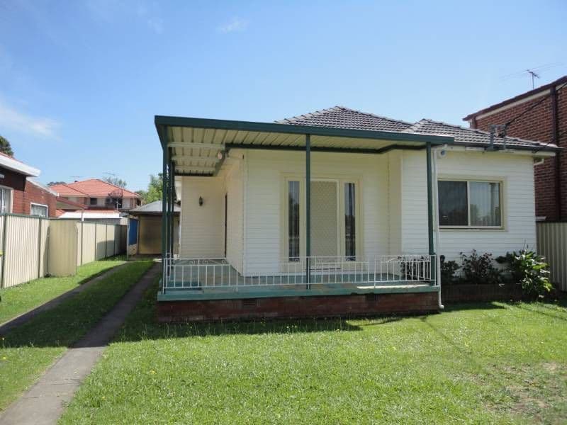 3 Harden Street, CANLEY HEIGHTS NSW 2166, Canley Heights - Image 1