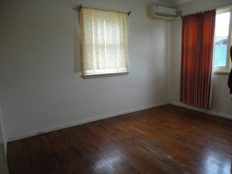 3 Harden Street, CANLEY HEIGHTS NSW 2166, Canley Heights - Thumbnail 5