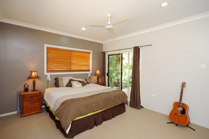 8 Siding Road, BEECHER QLD 4680, Beecher - Thumbnail 4