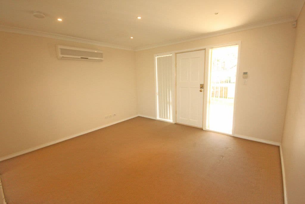 1 Bland Street, BRADBURY NSW 2560, Bradbury - Thumbnail 2