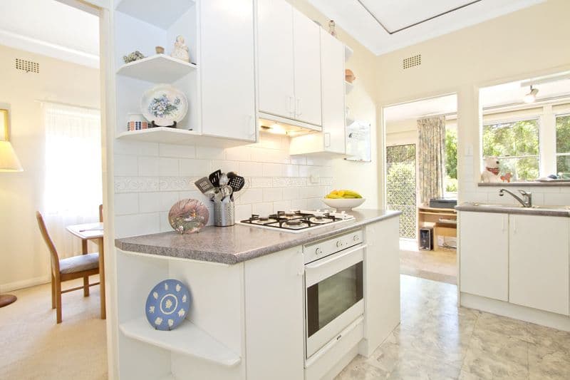 33 Coolaroo Road, LANE COVE NSW 2066, Lane Cove North - Thumbnail 4
