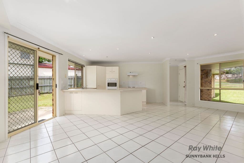 12 Lang Street, Sunnybank Hills QLD 4109, Sunnybank Hills - Thumbnail 2