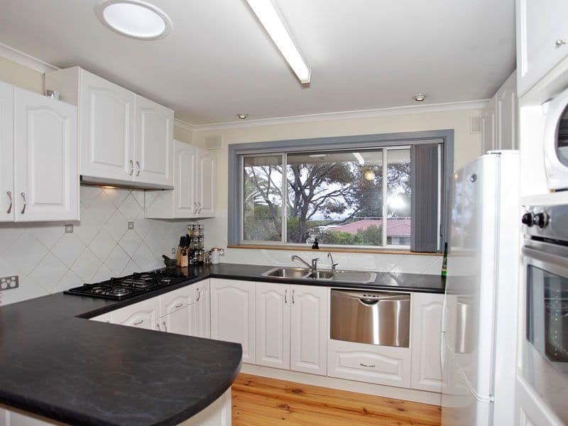 8 Ariel Street, HALLETT COVE SA 5158, Hallett Cove - Thumbnail 3