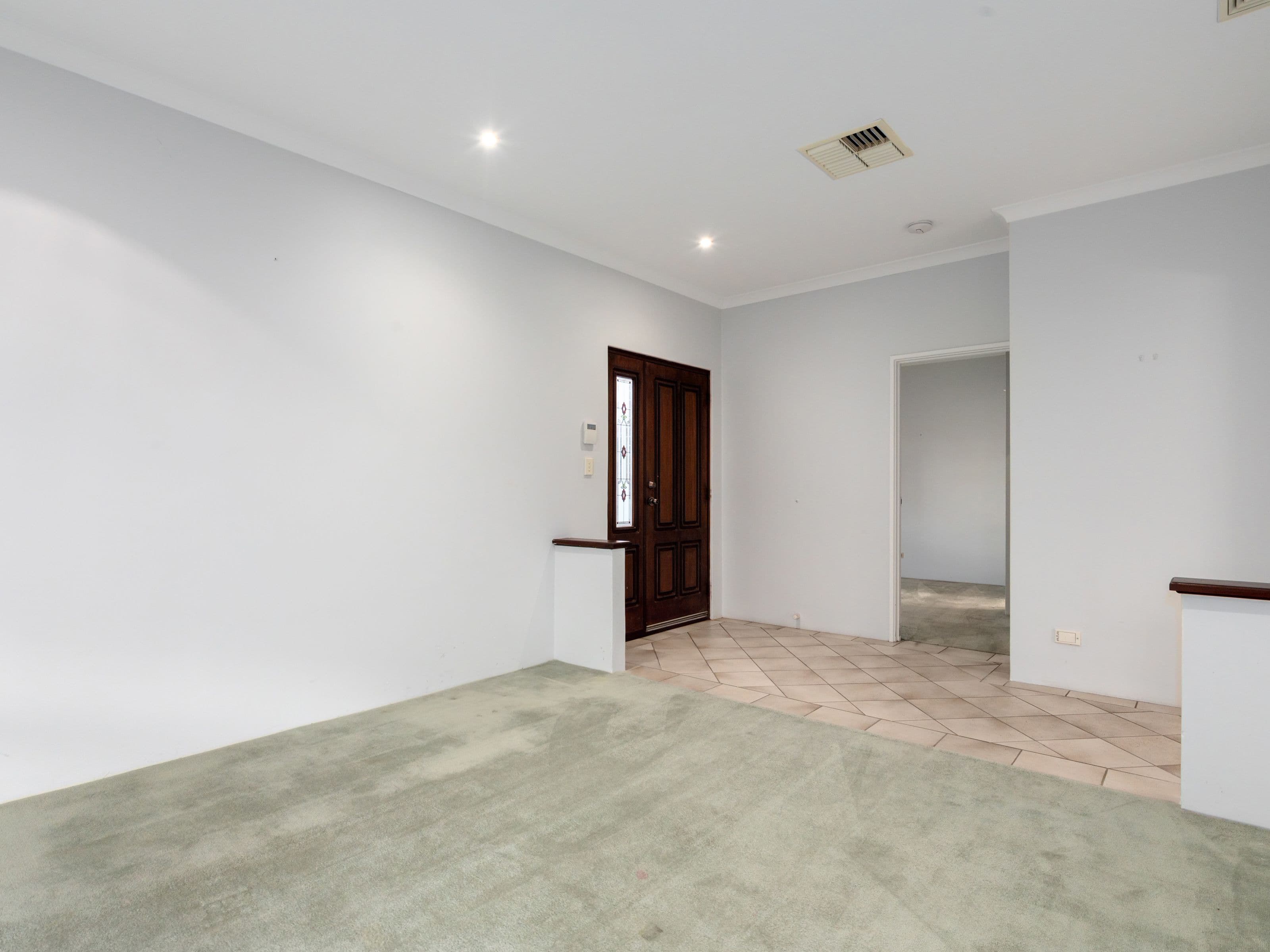 40 Barnsley Street, Queens Park WA 6107, Queens Park - Thumbnail 4