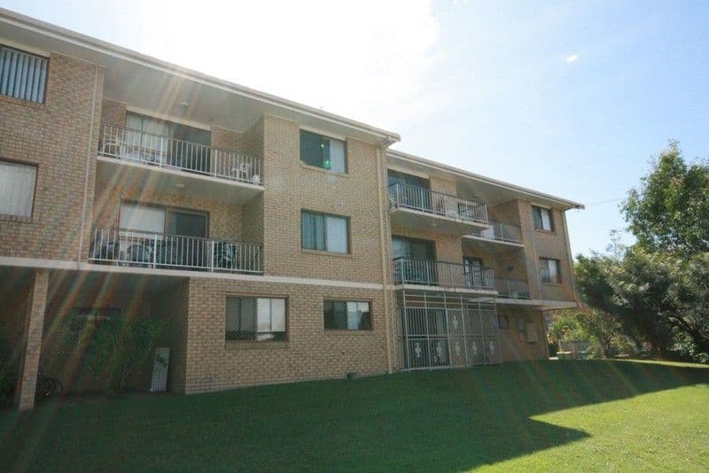 2 Nalla Court, PALM BEACH QLD 4221, Palm Beach - Thumbnail 6