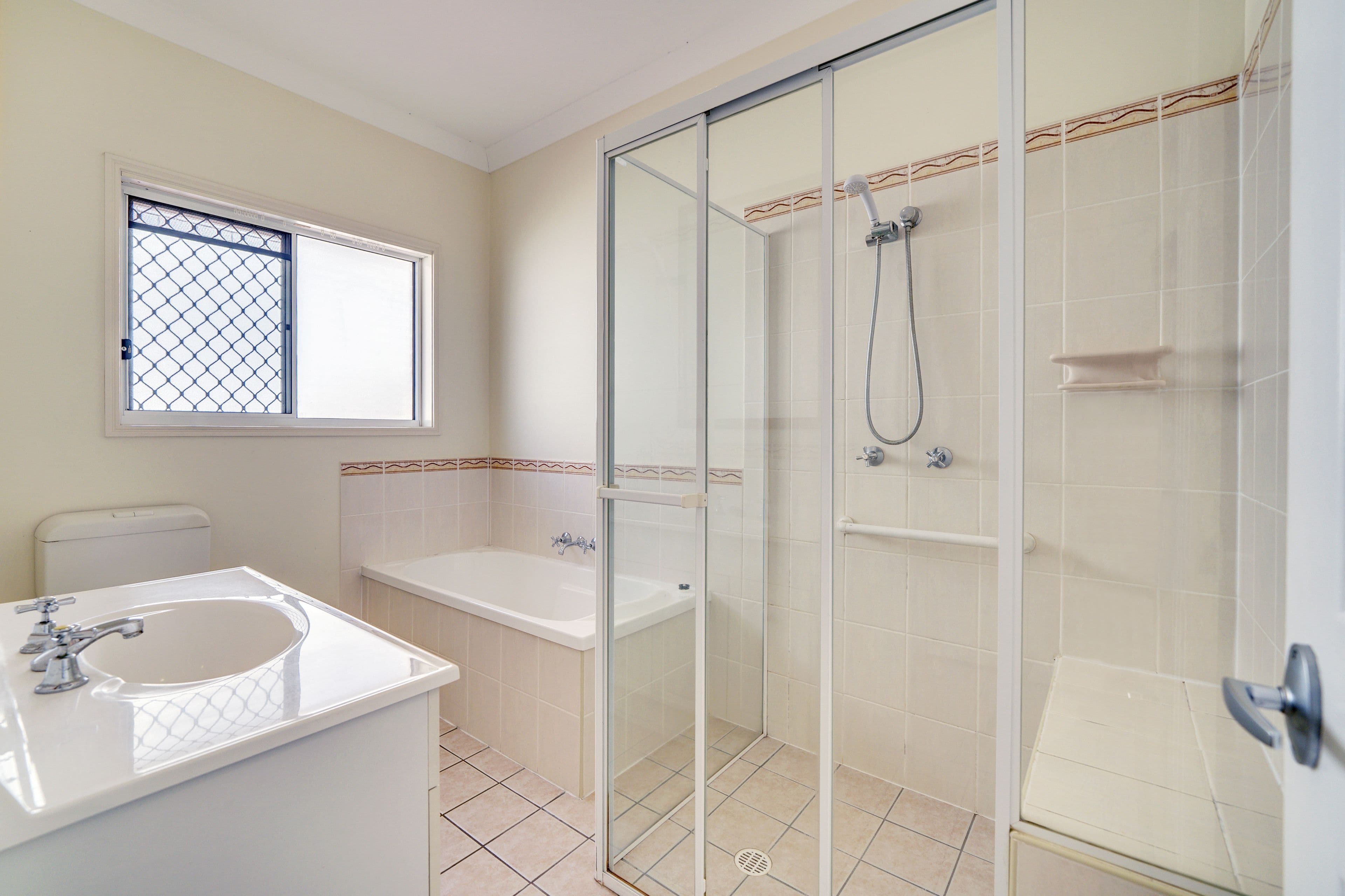 43 Booloumba Crescent, Forest Lake QLD 4078, Forest Lake - Thumbnail 7