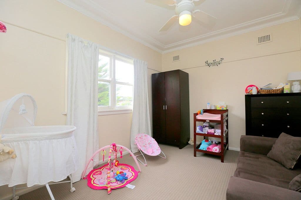 9 Endeavour Road, Georges Hall NSW 2198, Georges Hall - Thumbnail 7