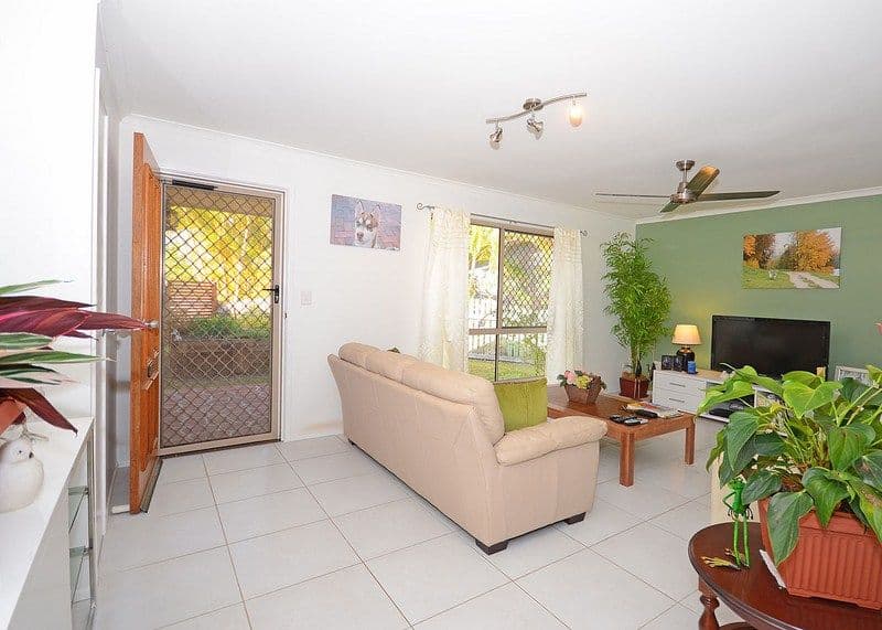 10 Phoenix Court, KAWUNGAN QLD 4655, Kawungan - Thumbnail 3