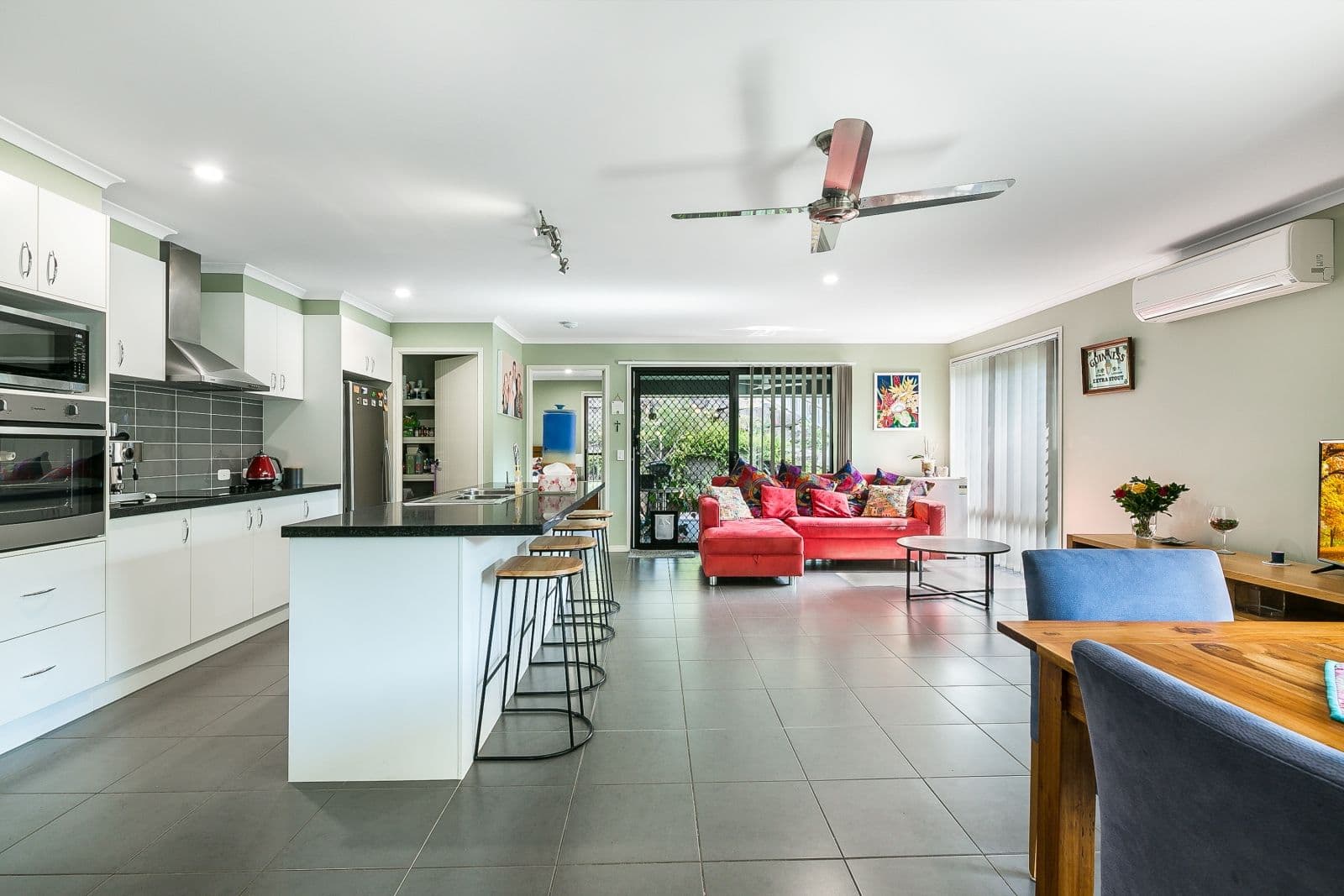 3 Glenwood Green Court, Mudgeeraba QLD 4213, Mudgeeraba - Thumbnail 4