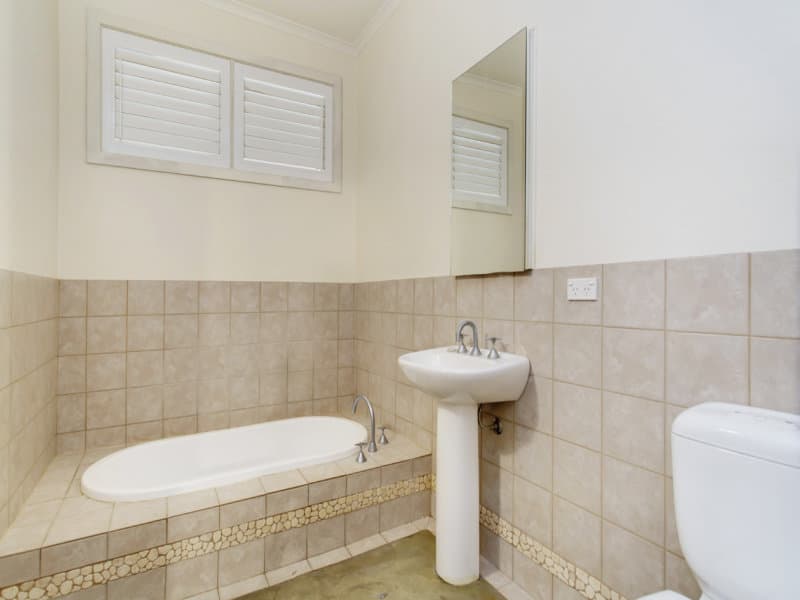 8 Hocking Place, Adelaide - Thumbnail 6