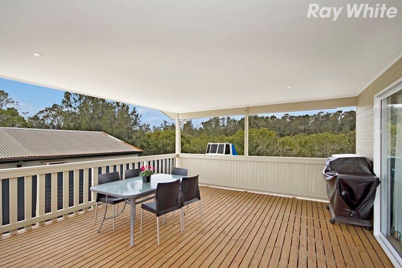 27 Magnolia Avenue, Davistown - Thumbnail 2