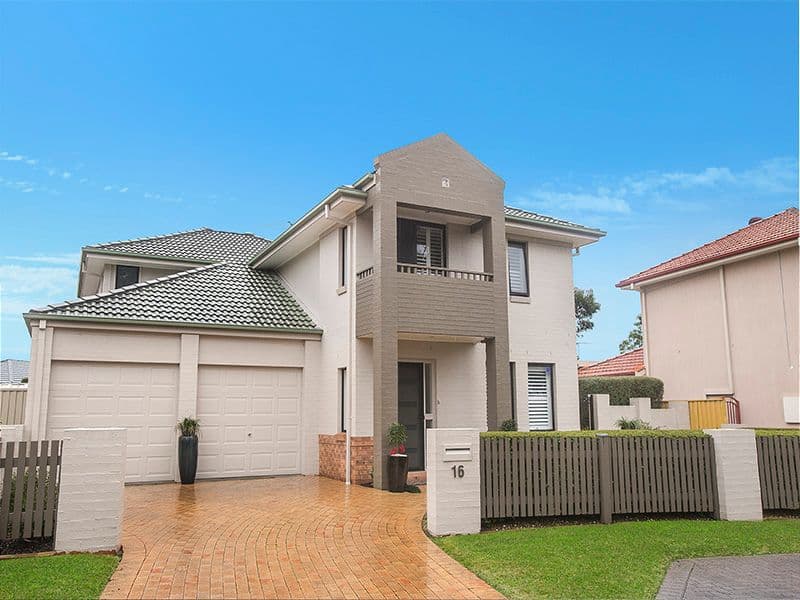 16 Link Circuit, Menai - Image 1