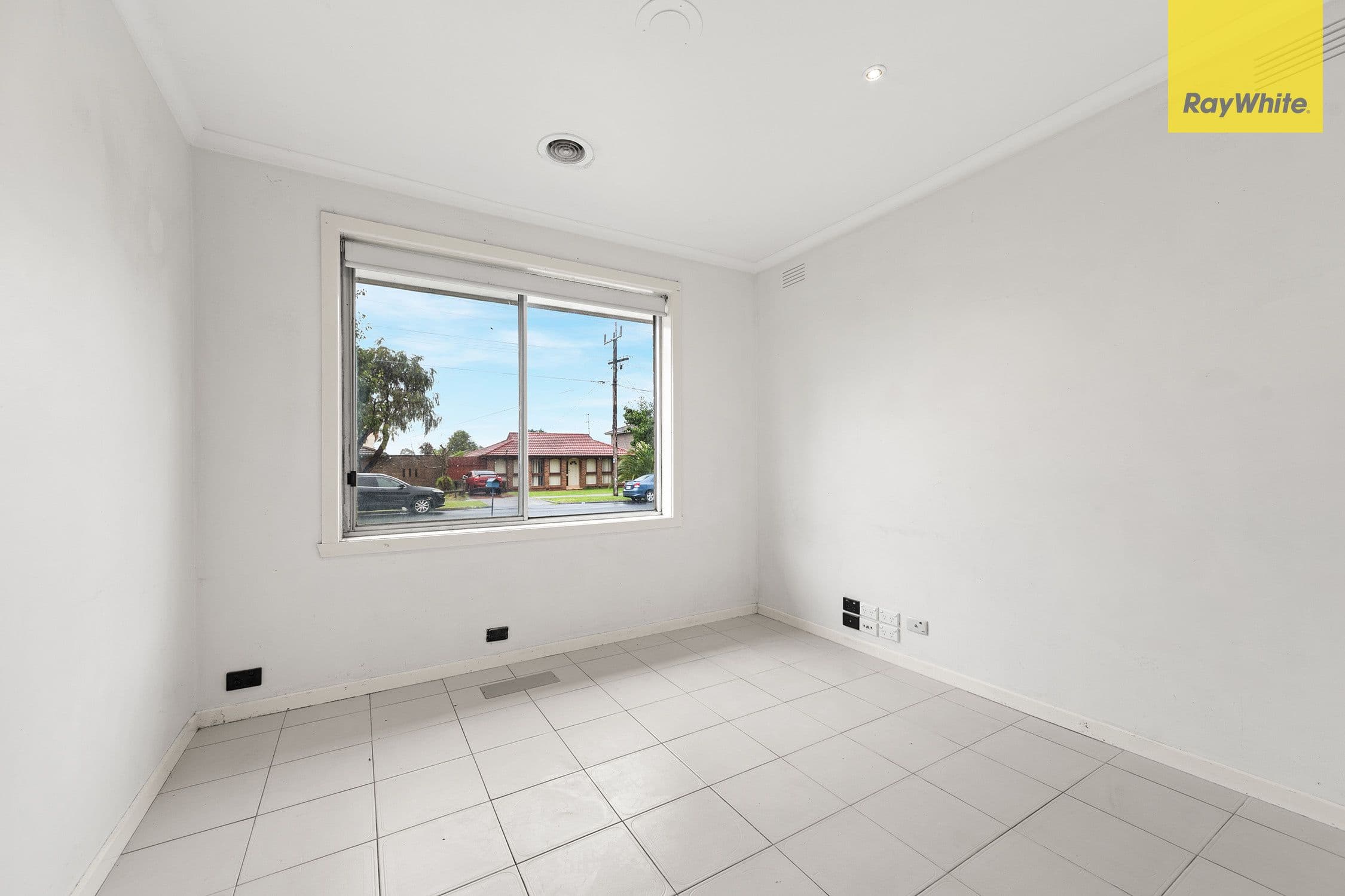 52 Mawson Avenue, Deer Park VIC 3023, Deer Park - Thumbnail 7