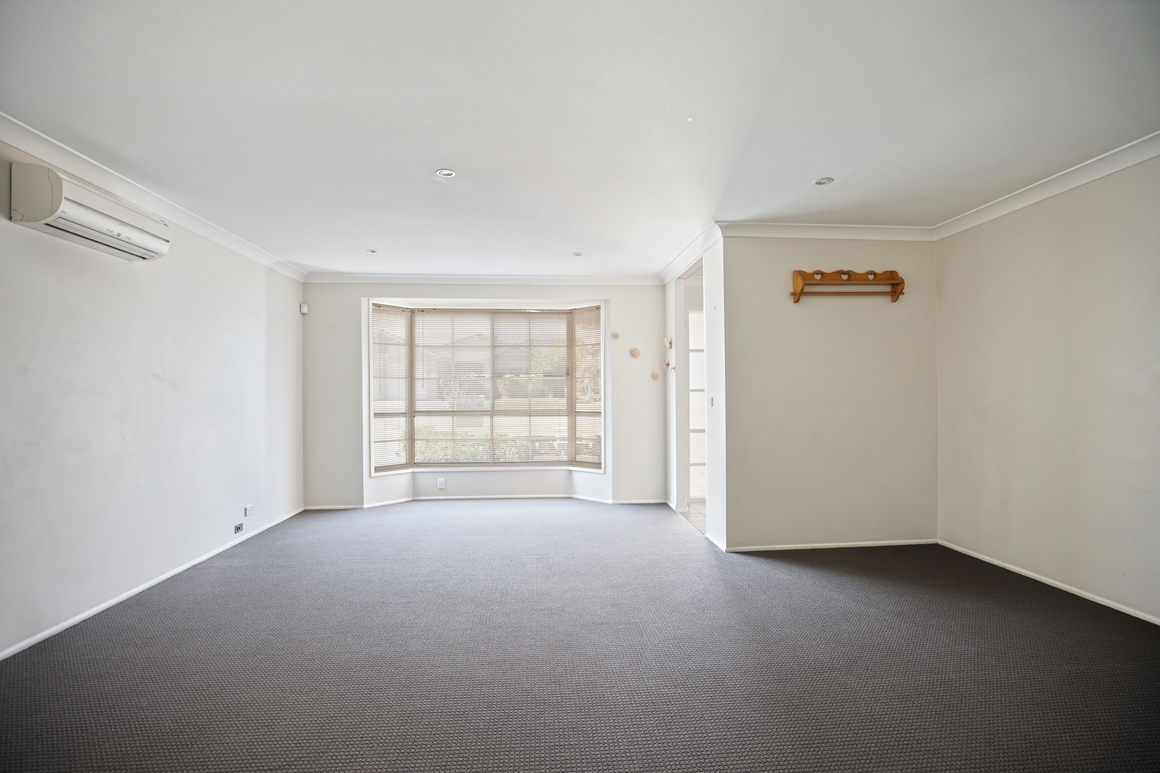 21 Jirramba Court, Glenmore Park - Thumbnail 4