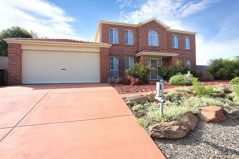 121 Somerset Grove, Craigmore SA 5114, Craigmore - Image 1