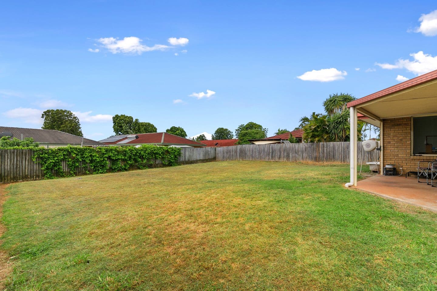 3 Oxford Place, Urraween QLD 4655, Urraween - Thumbnail 2