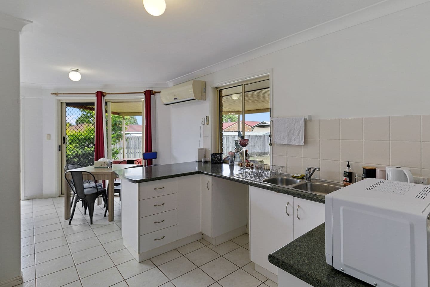 3 Oxford Place, Urraween QLD 4655, Urraween - Thumbnail 5