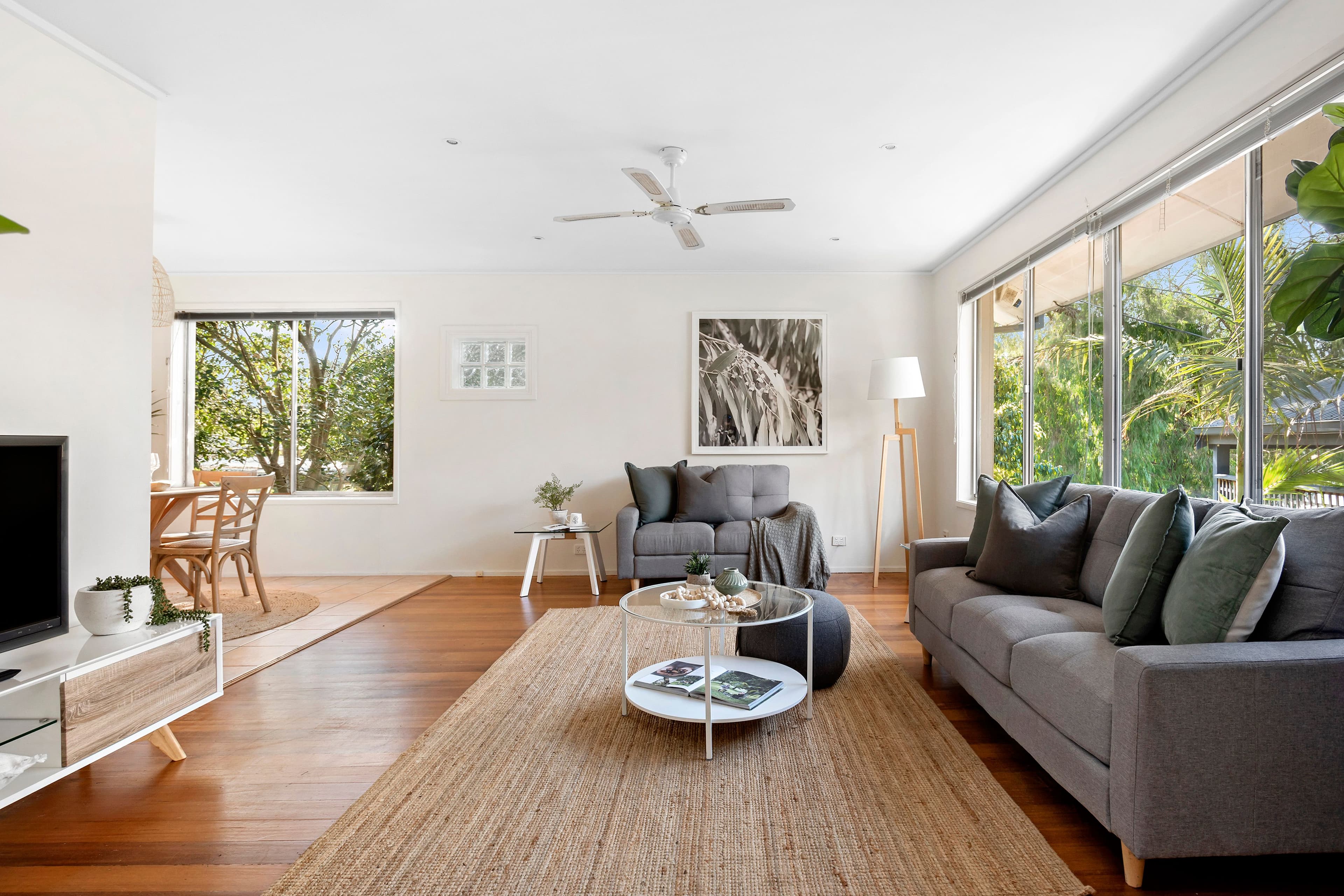 26 Derna Crescent, Frankston VIC 3199, Frankston - Thumbnail 2