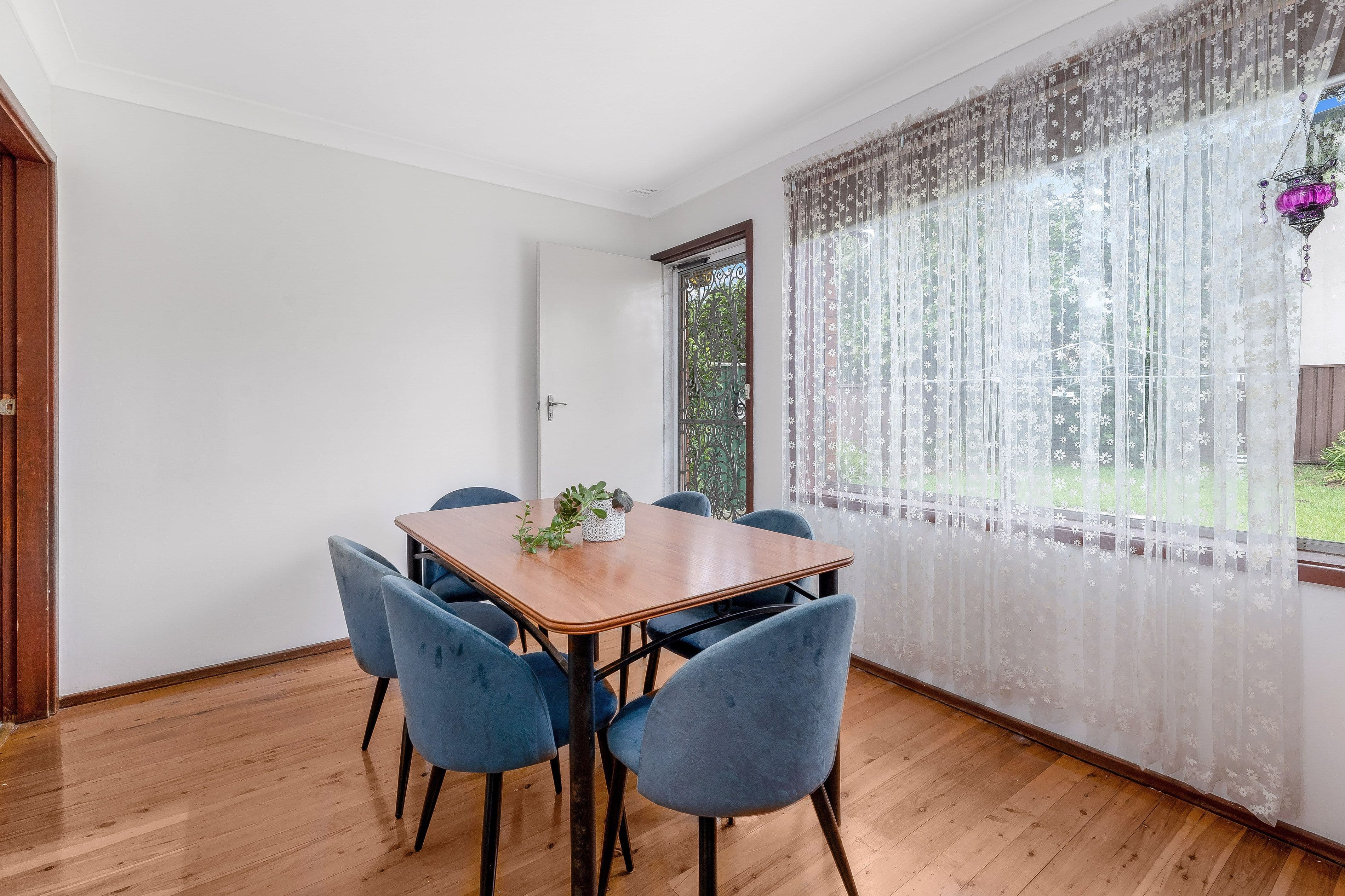 17 Whitemore Avenue, Georges Hall NSW 2198, Georges Hall - Thumbnail 4