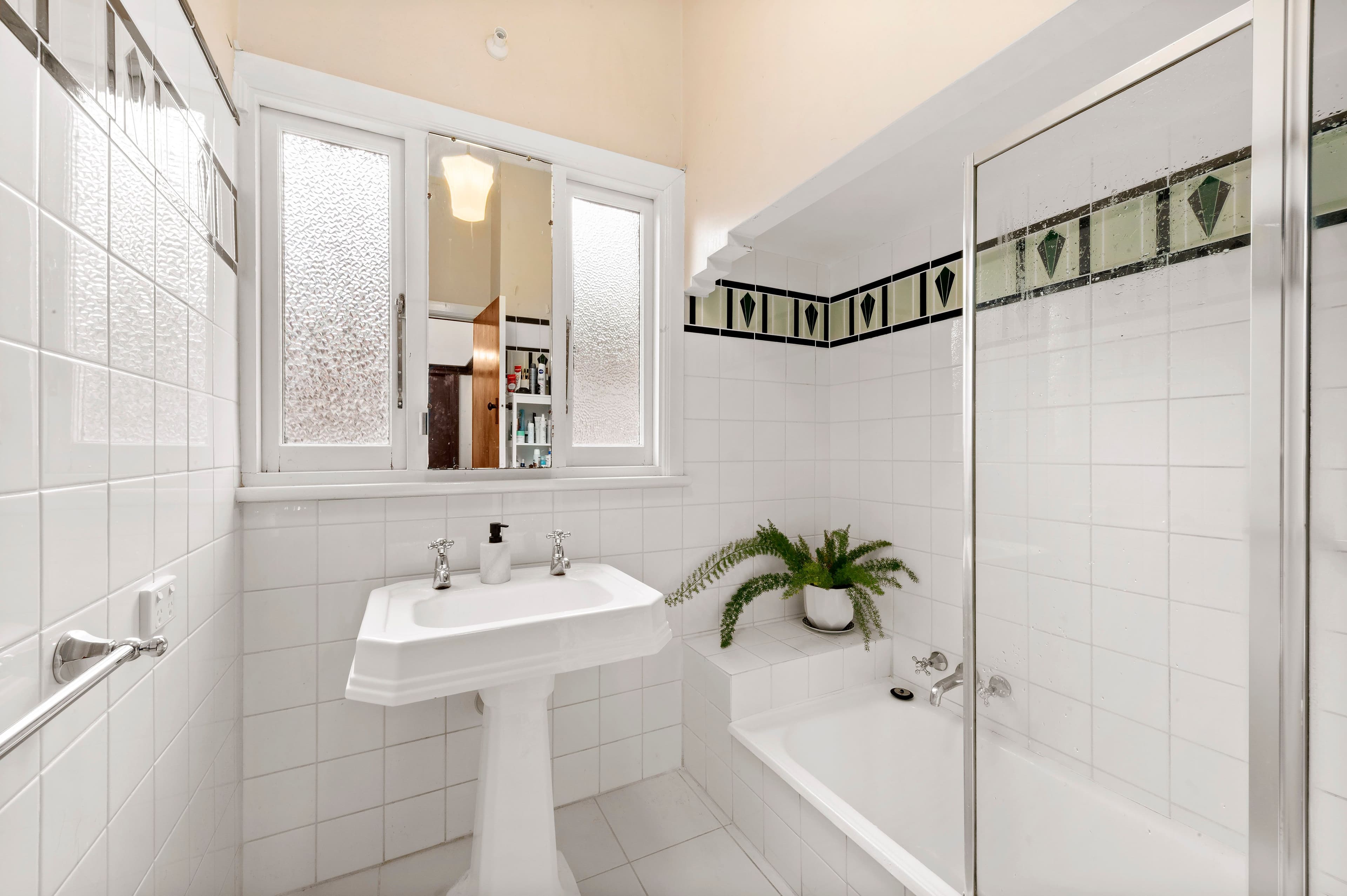 57 Bishop Street, Oakleigh VIC 3166, Oakleigh - Thumbnail 7