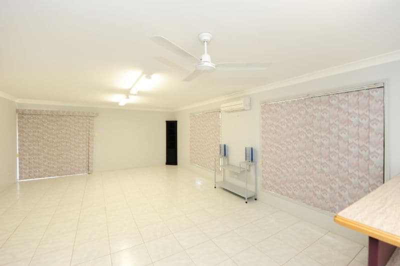 8 Nicholas Street, GLADSTONE QLD 4680, Gladstone - Thumbnail 6